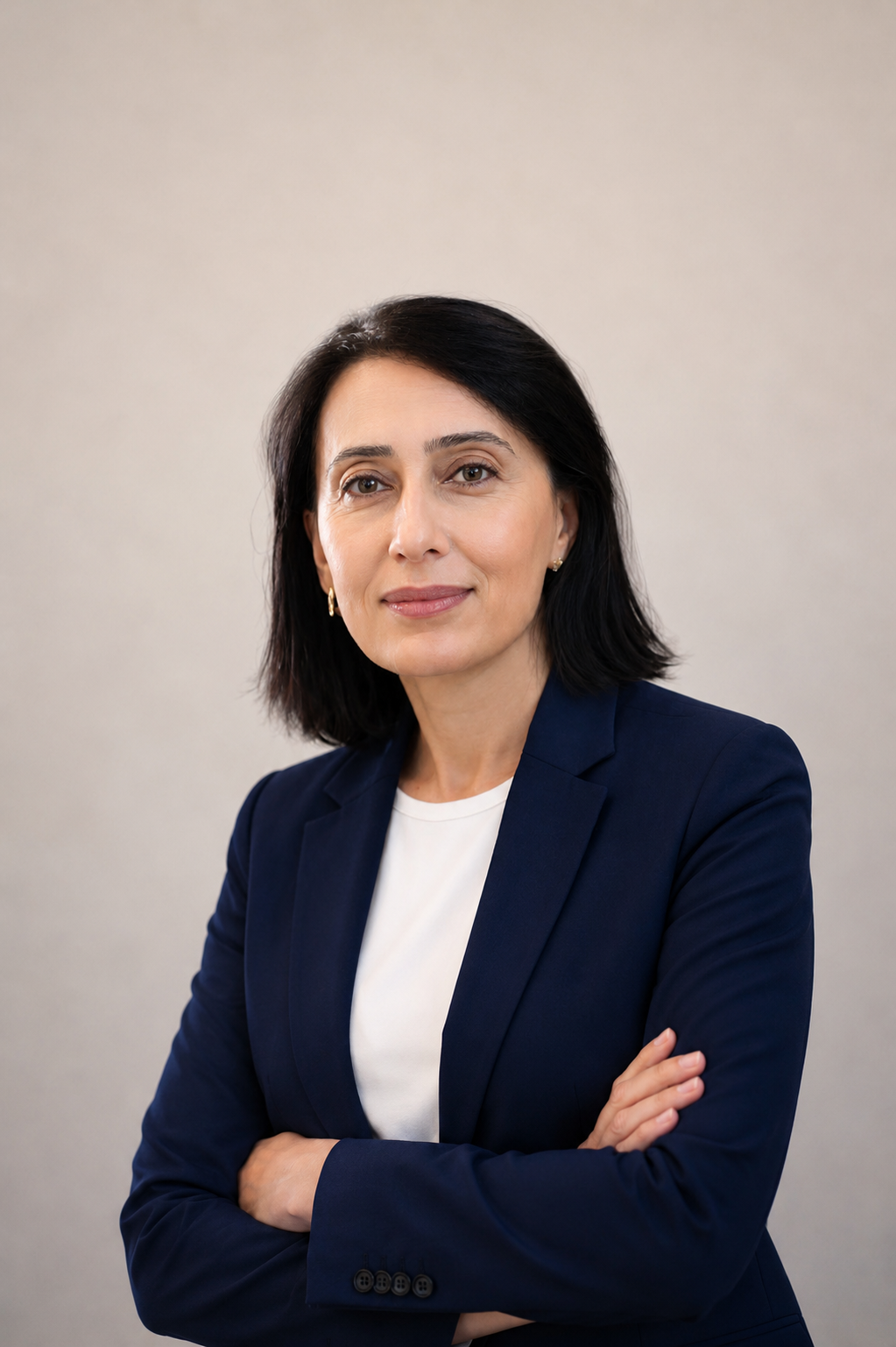 Nana Bedoshvili — Sekretärin Schinke Immobilien