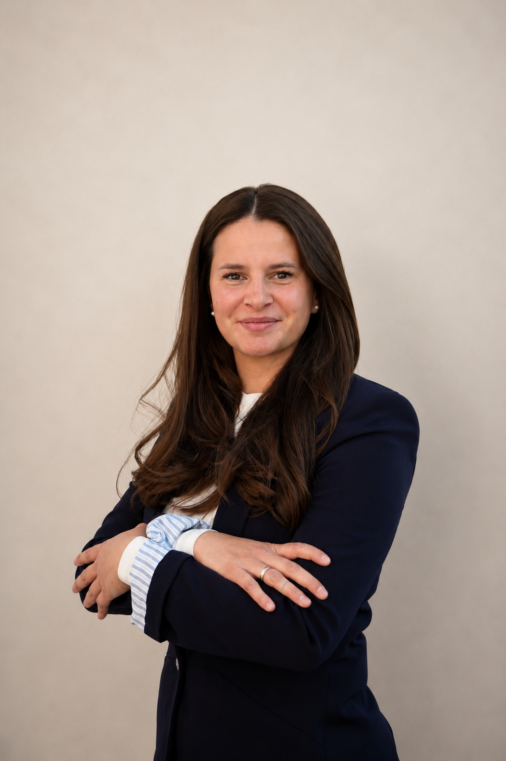 Enid Höftmann — Vertriebsmitarbeiterin Schinke Immobilien